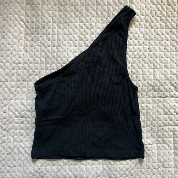 One shoulder top - Picture 2 of 2